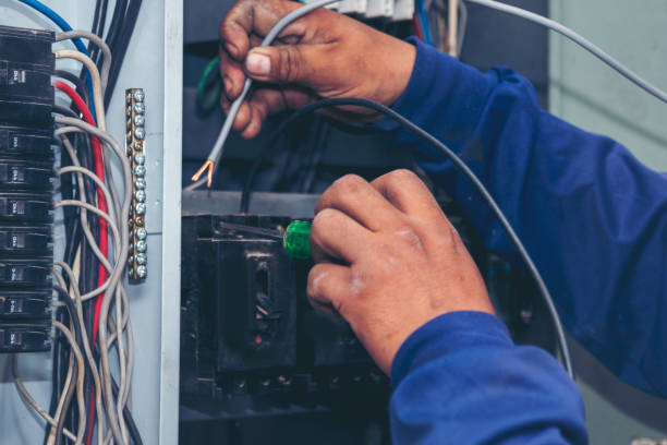 Professional Electrician in Independence, MN